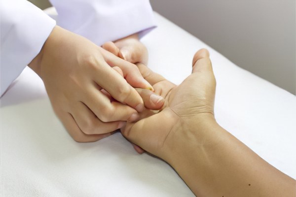 Лечение перелома ногтевой фаланги пальца руки thumbnail