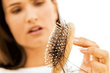 Выпадение волос за ушами у женщины причины thumbnail