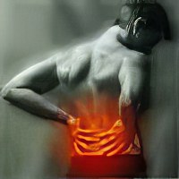 После приступа болит спина