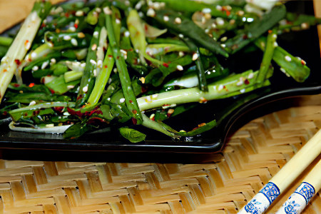 Корейский салат с зеленым луком